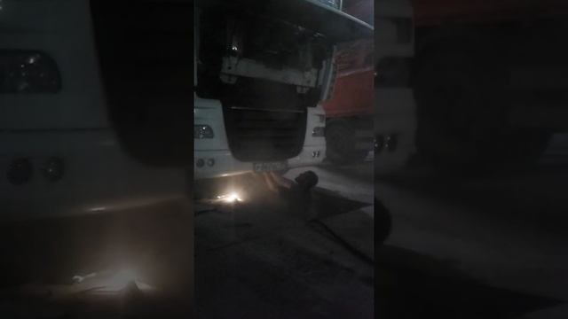 Продувка радиатора DAF 105 смотреть онлайн