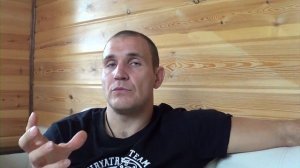 Тренировки с гирями или штангой? Как подобрать тренажер? Как выбрать снаряд от Ивана Денисова