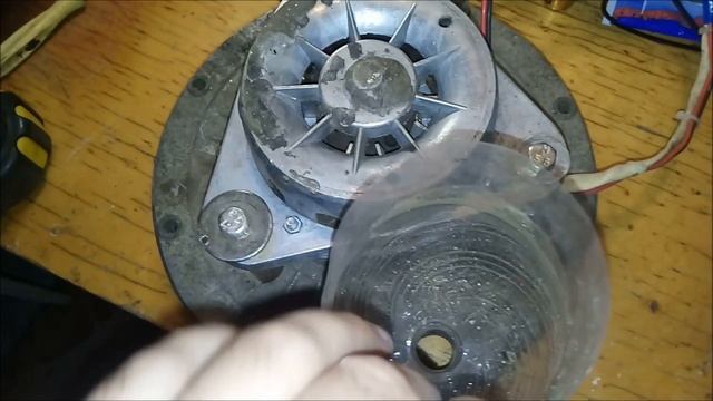 САМОДЕЛЬНАЯ ЗЕРНОДРОБИЛКА // ИЗГОТОВЛЕНИЕ МЕЛЬНИЦЫ В ГАРАЖНЫХ УСЛОВИЯХ // ГАРАЖНЫЙ БИЗНЕС смотреть онлайн