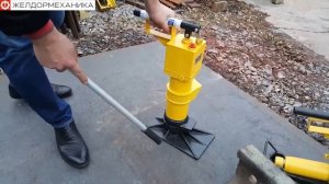 Домкрат путевой гидравлический ДПГ-20-200