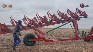 Оборотный плуг Sukov