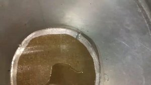 ОРИГИНАЛ! Лейка не пропускает воду!!! А бензин и солярку- пропускает! специальная сетка