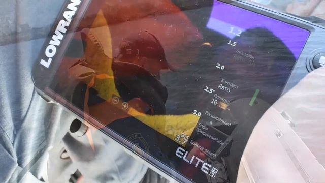 поиски с помощью эхолота (Амурский центр ГЗ и ПБ) смотреть онлайн