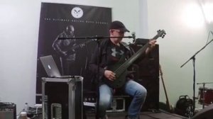 Gary Willis at London Bass Guitar Show