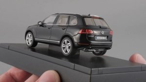 Volkswagen Touareg 2010 • Schuco • 1:43