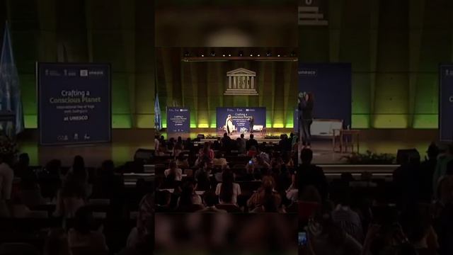 Sadhguru receives a standing ovation at Unesco | #sadhguru #unesco #shorts