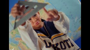 Lizzy Parra x Josh Gámez - Matemáticas (Video Oficial)