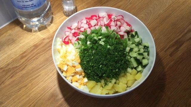 ОКРОШКА! Весенняя окрошка без мяса и колбасы!