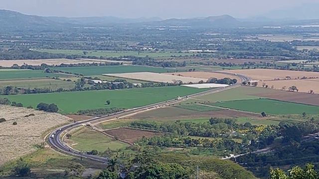 CONTROL TERRITORIAL DESDE LA MONTAÑITA, CON VISTA AL REDONDEL CLAUDIA LARS, HERMOSA VISTA Y PAISAJE смотреть онлайн