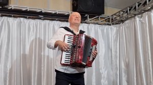 Николай Засидкевич - Besame mucho. (аккордеон)