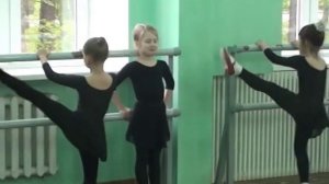 Открытый урок по народному танцу.1 год обучения.