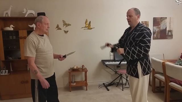 Nunchaku vs Knife смотреть онлайн