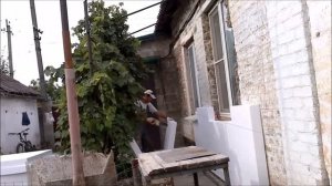 Как ровно поклеить пенопласт