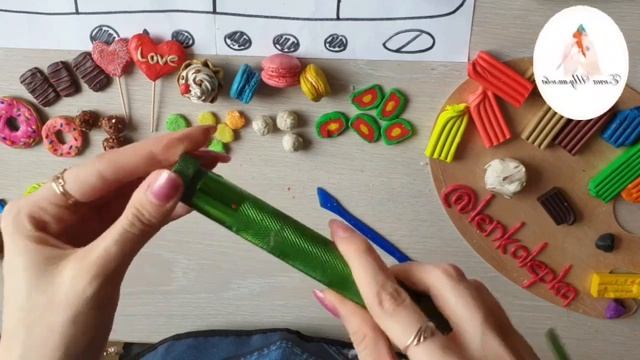 Как красиво и просто сделать леденцы из пластилина? #лепка #арт #еда смотреть онлайн