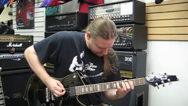 Guitar Tricks, Ibanez Iceman смотреть онлайн