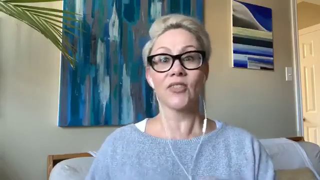 Having money, baby!! And the stories we tell ourselves to not have it! Christel Crawford Sn 3 Ep 1 смотреть онлайн