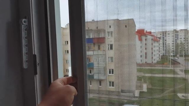 Как выбрать москитные сетки  Обычные Вставные Плиссе для панорамного остекления и раздвижных дверей