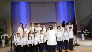 "Всюду музыка живёт"  Сл. Суслова, муз.  Дубравина