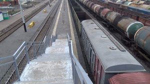 Электровоз ВЛ80С-285 и электропоезд ЭД9М-0036
