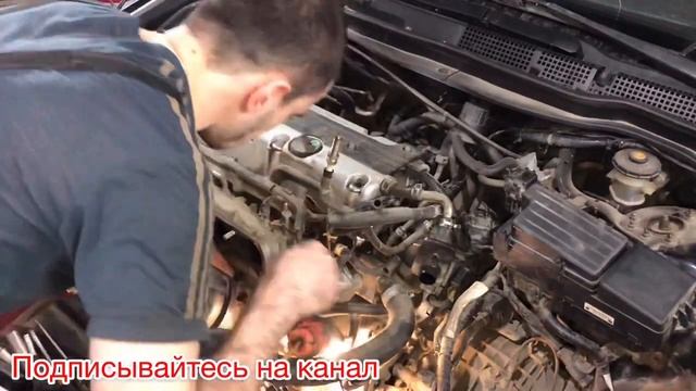 Замена стартера Honda Accord 7. Чистка дроссельной заслонки смотреть онлайн