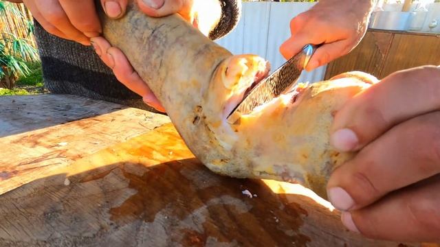 Cooking FAMOUS Huge Beef Legs KHASH Soup | Traditional Azerbaijani Dish Khash смотреть онлайн