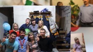 Мама с Юбилеем! - поздравление от сына, снохи и внучки.