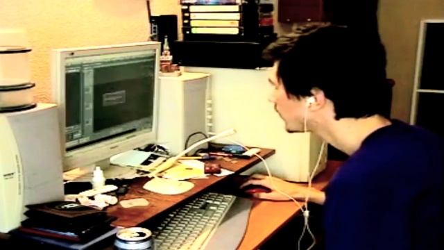 КАК ЗАПИСАТЬ ПЕСНЮ В ДОМАШНИХ УСЛОВИЯХ. смотреть онлайн