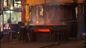 Штамповка днищ на прессе УЗТМ 2014г