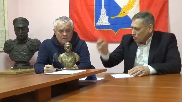 Севастополь. Павел Волков и Александр Погодин. О чём говорят в Севастополе