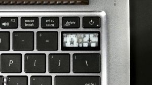 How to Replace ASUS ZenBook UX330UA Laptop Keys