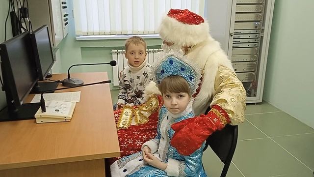 Поздравление Деда Мороза с Новым годом! смотреть онлайн