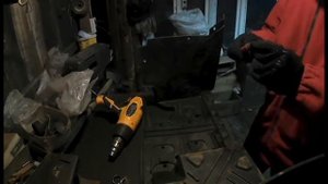 Как паять пластик. Налетел на бревно, сломал квадрик, вырвал подножку.