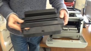 Come cambiare la cartuccia toner Samsung ML-3310 ML-3710 MLT-D205