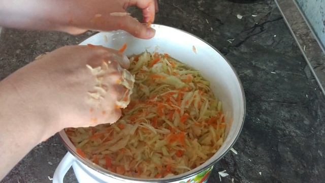 Квашеная капуста. Хрустящая и сочная!