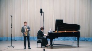 Овсянников Павел - Г.Калинкович - Концерт каприччио на тему Паганини