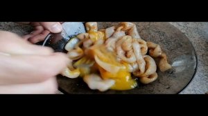 Кольца кальмара в панировочных сухарях