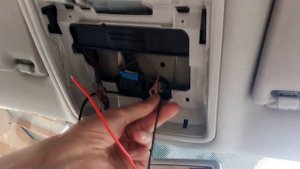 ПОДКЛЮЧЕНИЕ ВИДЕОРЕГИСТРАТОРА К ПЛАФОНУ в PASSAT CC