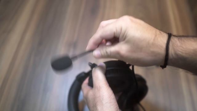 This is perfect Gaming Headset Exclusive first look and special price - HyperX Cloud Core 7.1 смотреть онлайн