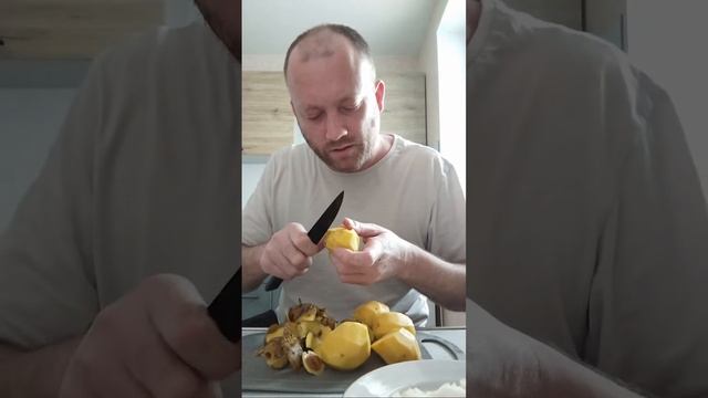 Готовлю уху из речной рыбы (мукбанг) смотреть онлайн