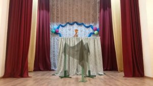 Спектакль "Гусёнок" образцового кукольного театра "Паўлінка"