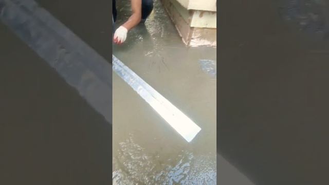 Устройство бетонной отмостки вокруг дома. смотреть онлайн