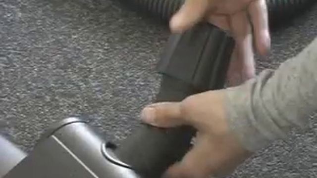 Насадка для пылесоса с универсальным зажимом смотреть онлайн