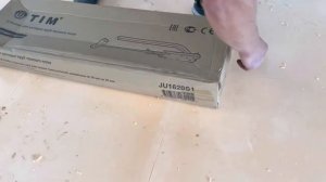 Размотчик труб TIM UT0101 и степлер для укладки теплого пола TIM JU1620S1 ( полностью стальной)