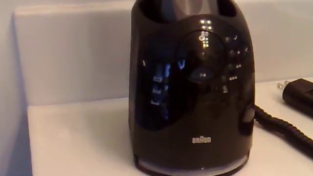 Braun 7 series shaver docking & cleaning review смотреть онлайн