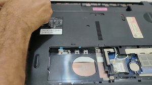 How to Upgrade RAM & SSD on Acer Aspire 5742: Quick & Easy DIY Tutorial