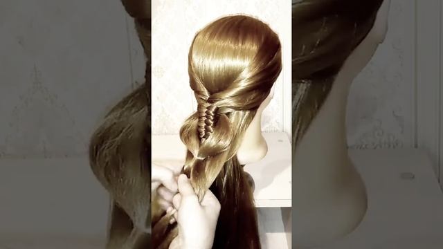 ? Красивая и необычная #коса?#Объемнаякоса #прическавшколу #прическадлядевочки #косанарезинках