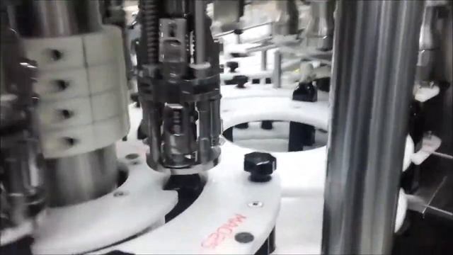 Линия розлива (весовой розлив) с стеклянную бутылку 500 мл. смотреть онлайн