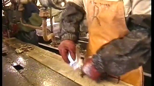 Работа на краболовном судне где-то в Охотском море смотреть онлайн