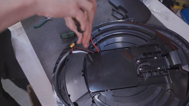 Inmotion V8S. Разбираем