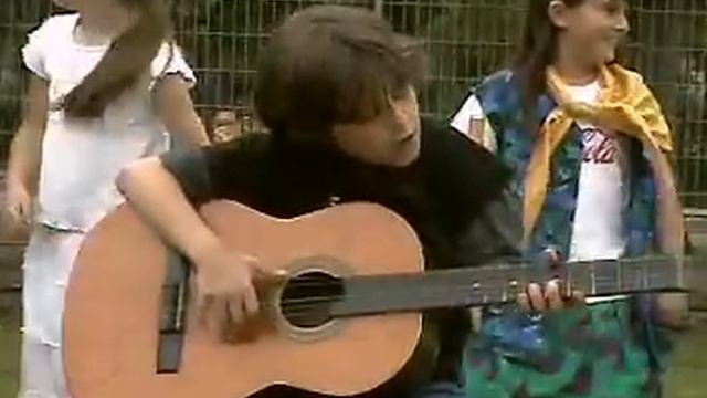 Juanes - Camisa Negra смотреть онлайн